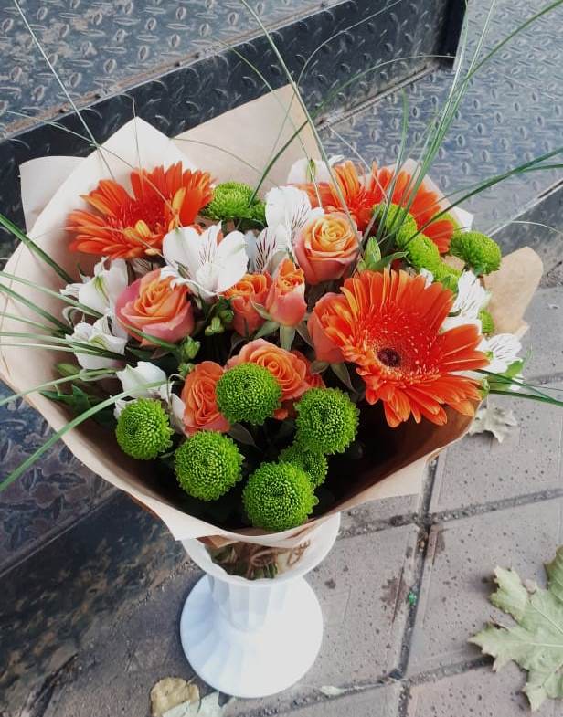 Букет цветов из: Герберы, Хризантемы, Альстромерии и Розы в Венгерово