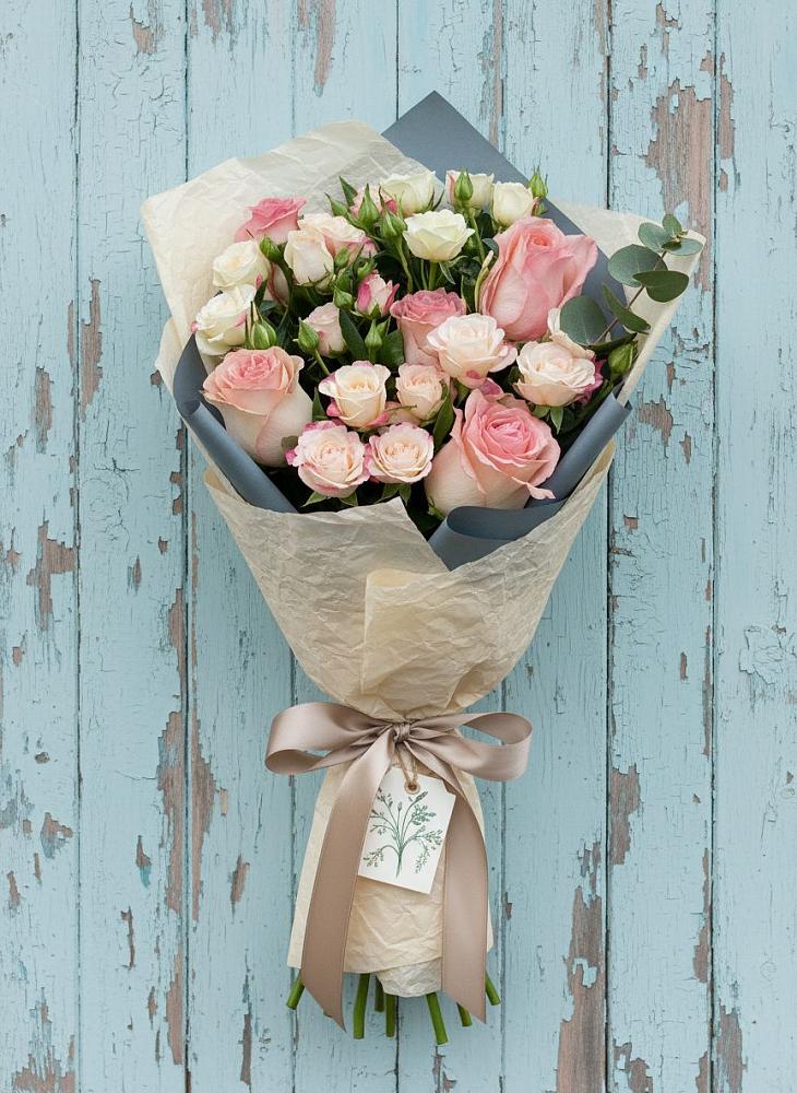 Букет цветов из: Розы в Венгерово