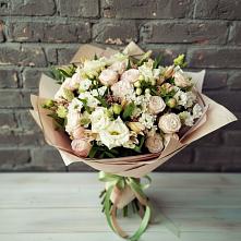 Букет цветов из:  Альстромерии, Розы и Хризантемы в Венгерово