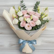Букет цветов из:  Лизиантусы #REPLACE_PRED# Венгерово
