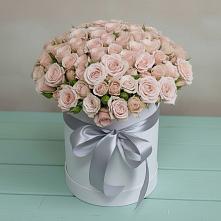 Цветочная композиция из Розы в шляпной коробке в Венгерово