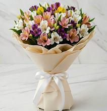 Букет цветов из:  Альстромерии #REPLACE_PRED# Венгерово