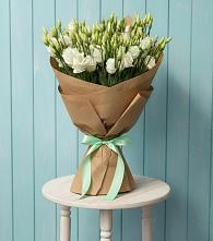 Букет цветов из:  Лизиантусы в Венгерово