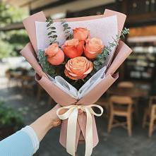 Букет цветов из:  Розы в Венгерово