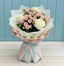 Букет цветов из:  Розы в Венгерово