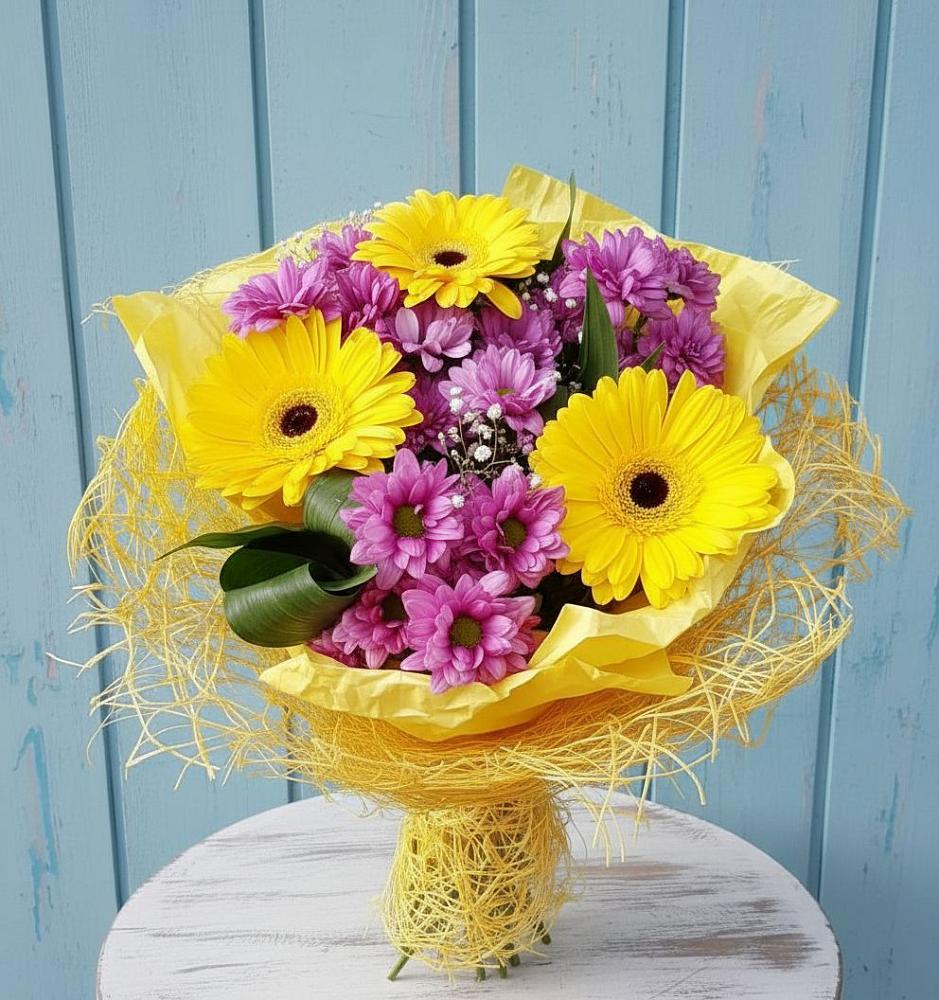 Букет цветов из: Хризантемы и Герберы в Венгерово