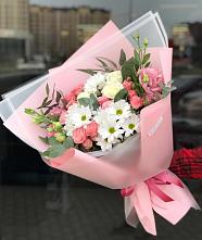 Букет цветов из:  Розы, Лизиантусы и Хризантемы в Венгерово