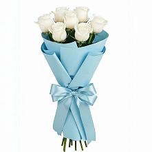 Букет 7 белых роз Проуд в Венгерово