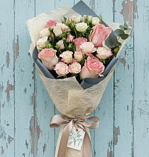 Букет цветов из:  Розы #REPLACE_PRED# Венгерово