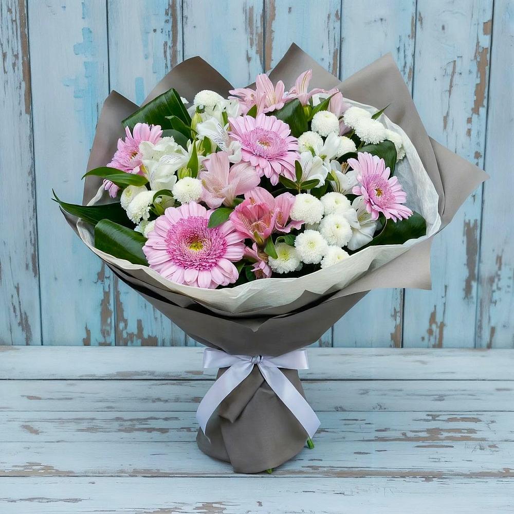 Букет цветов из: Герберы, Альстромерии и Хризантемы в Венгерово
