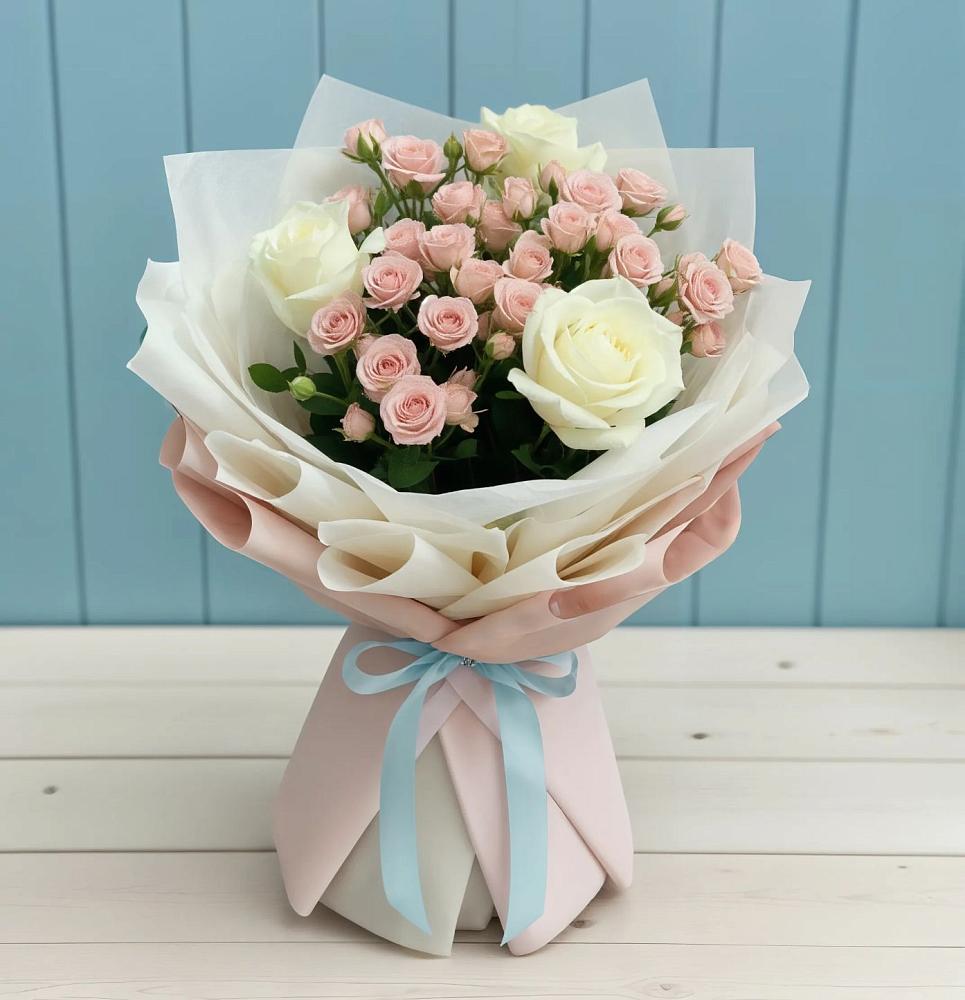 Букет цветов из: Розы в Венгерово