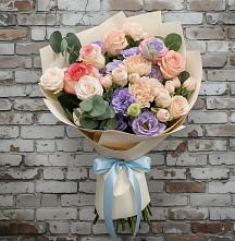 Букет цветов из:  Розы, Лизиантусы и Гвоздики в Венгерово