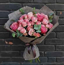 Букет цветов из:  Розы в Венгерово